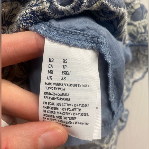 American Eagle Cotton/Viscose Embroidered Eyelet Ruffle Crop Top Size XS - Picture 5 of 6